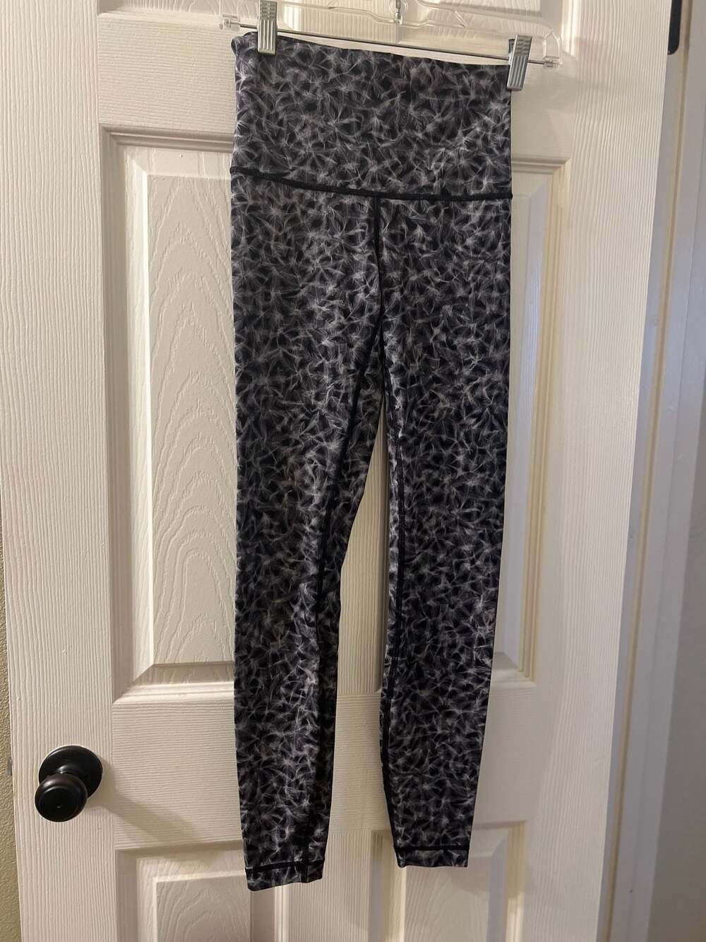 Lululemon Wunder Under Hi-Rise Legging Nulux Plume Feather Print Size 6